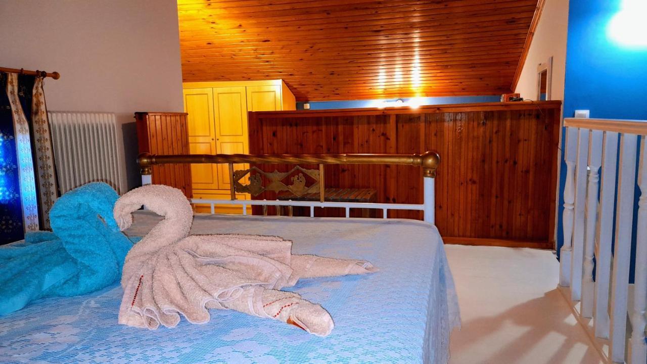 Katia'S Attic Hotel Ахарави Екстериор снимка